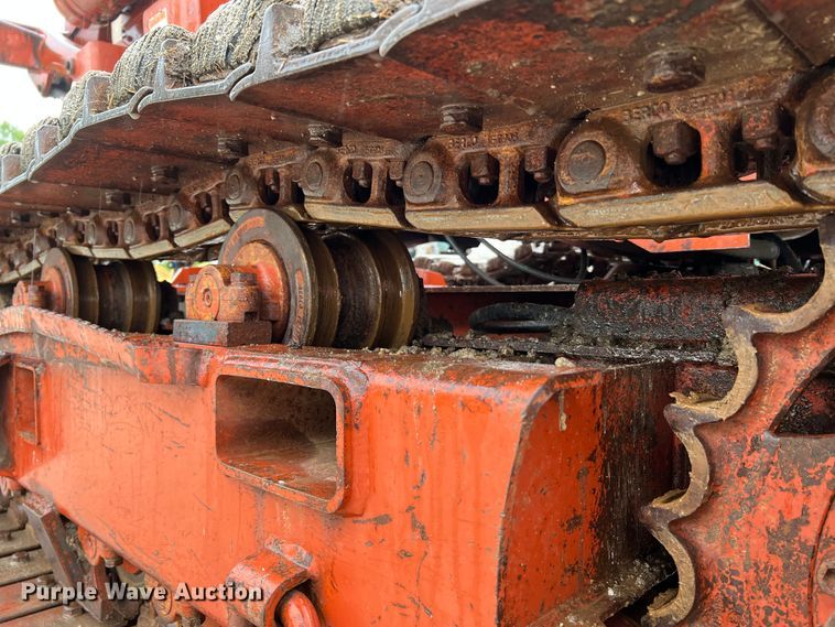 image for item KC9988 1998 Ditch Witch HT100  cable plow