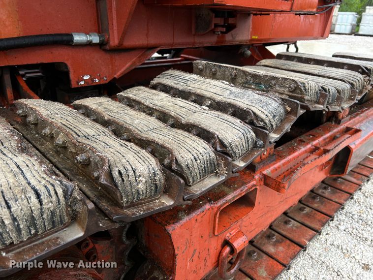 image for item KC9988 1998 Ditch Witch HT100  cable plow