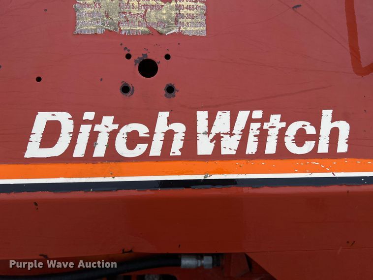 image for item KC9988 1998 Ditch Witch HT100  cable plow