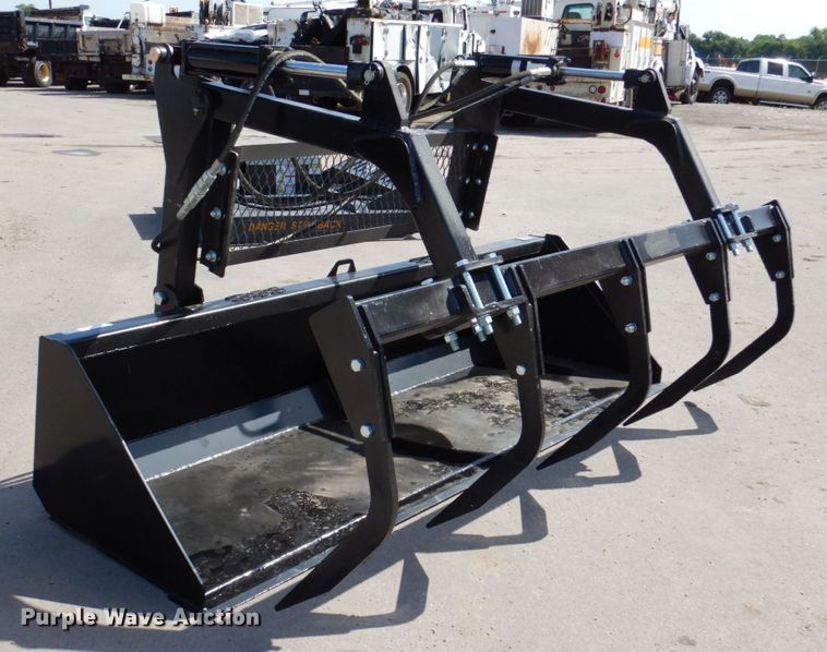 image for item KD9868 Industrias America 96BG  skid steer grapple bucket