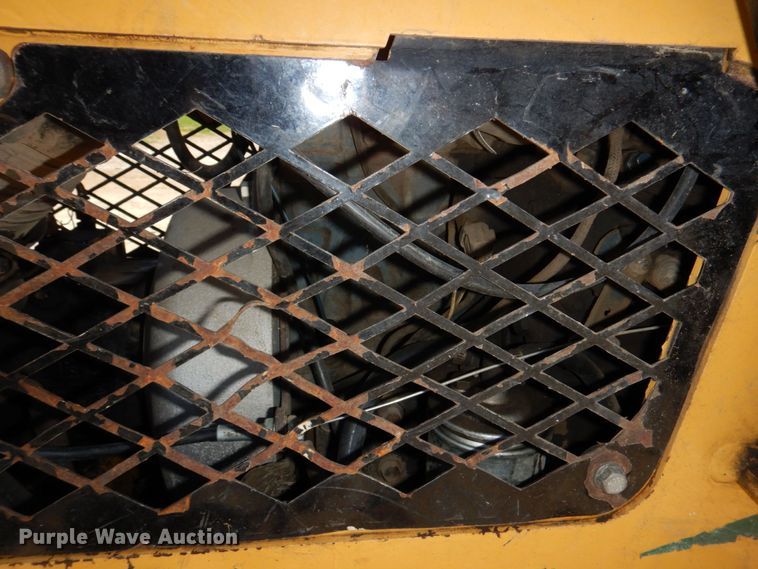 image for item KD9936 2011 Vermeer S600TX  compact utility loader