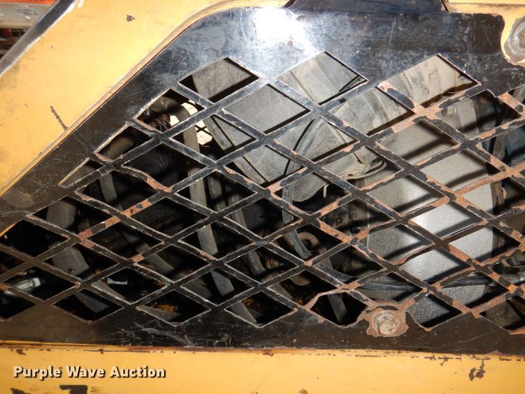 image for item KD9936 2011 Vermeer S600TX  compact utility loader