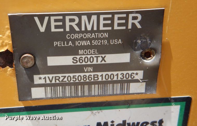 image for item KD9936 2011 Vermeer S600TX  compact utility loader