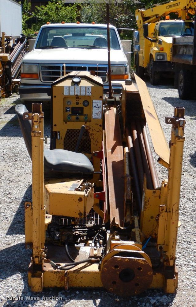 image for item KD9939 1997 Vermeer Navigator D7X11A  directional boring unit