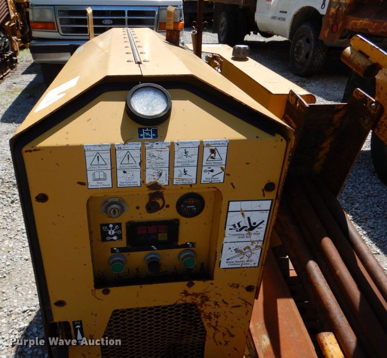 image for item KD9939 1997 Vermeer Navigator D7X11A  directional boring unit