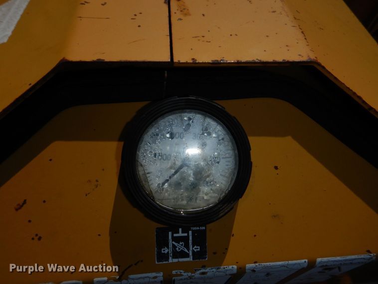 image for item KD9939 1997 Vermeer Navigator D7X11A  directional boring unit