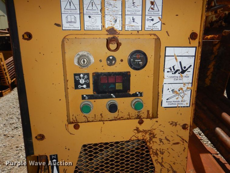 image for item KD9939 1997 Vermeer Navigator D7X11A  directional boring unit