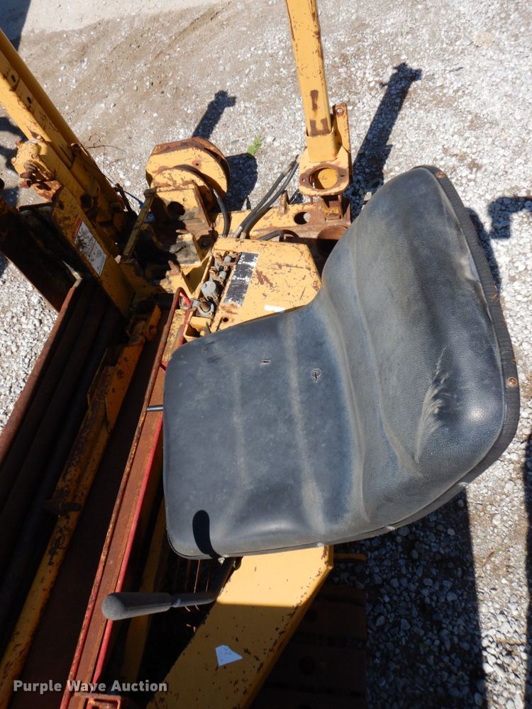 image for item KD9939 1997 Vermeer Navigator D7X11A  directional boring unit