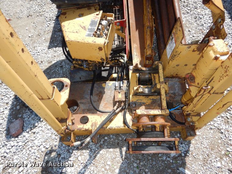 image for item KD9939 1997 Vermeer Navigator D7X11A  directional boring unit