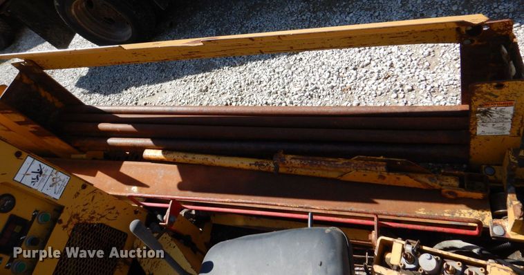 image for item KD9939 1997 Vermeer Navigator D7X11A  directional boring unit