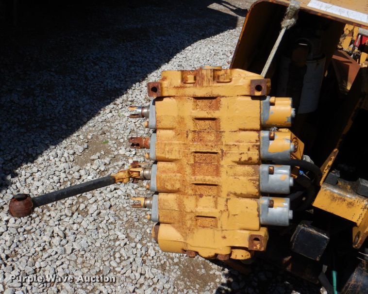 image for item KD9939 1997 Vermeer Navigator D7X11A  directional boring unit