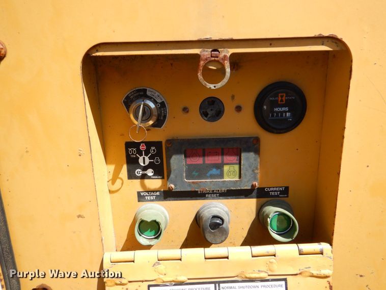 image for item KD9940 1996 Vermeer Navigator D7X11A  directional boring unit