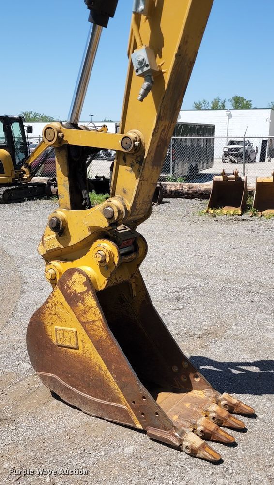 image for item KF9018 2019 Caterpillar 315F LCR  excavator