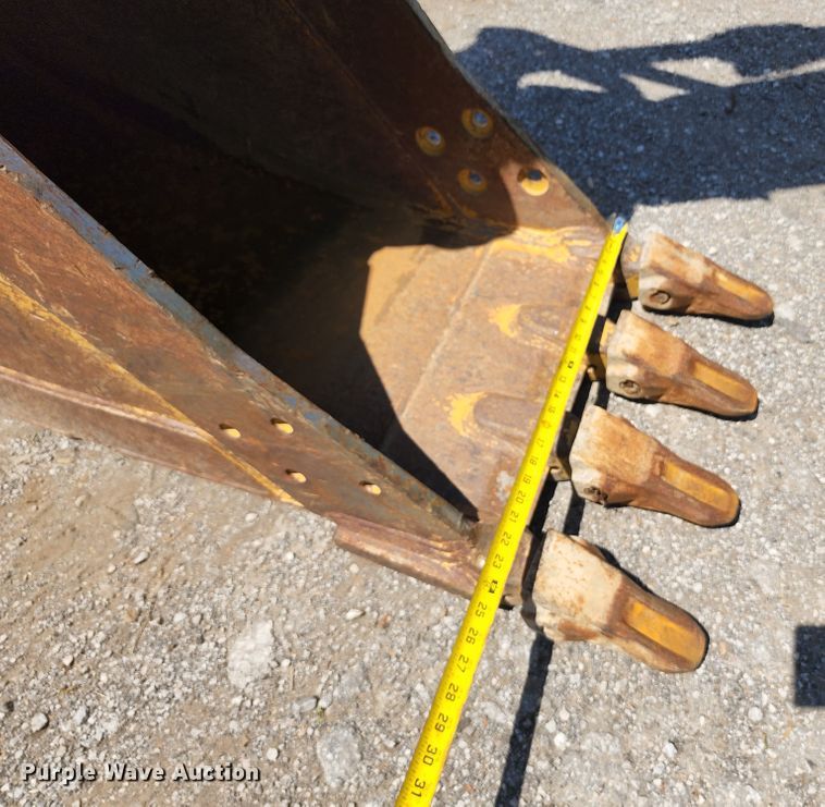 image for item KF9018 2019 Caterpillar 315F LCR  excavator