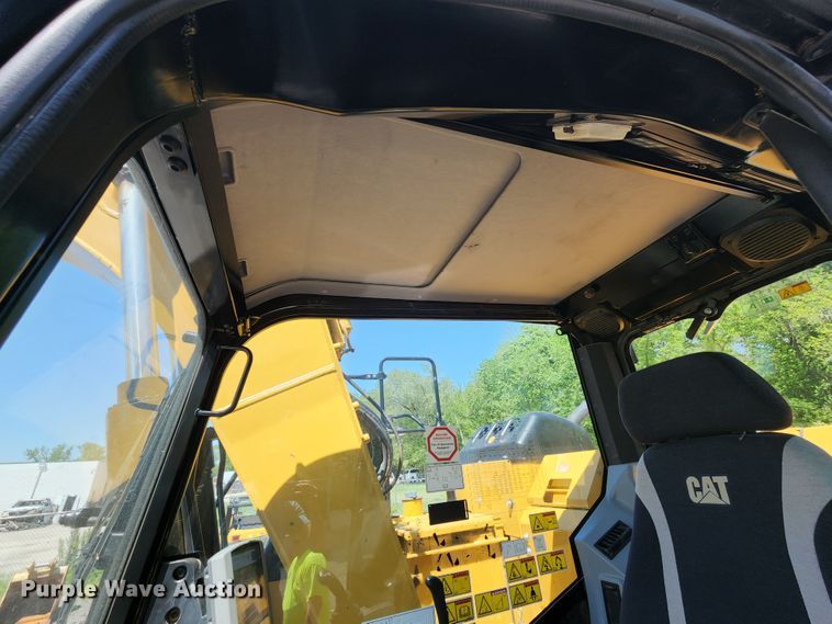 image for item KF9018 2019 Caterpillar 315F LCR  excavator