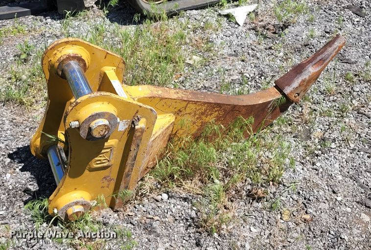 image for item KF9019 Caterpillar  excavator ripper tooth