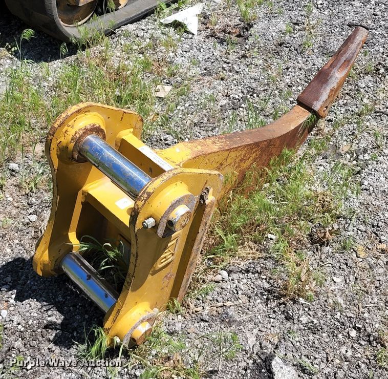 image for item KF9019 Caterpillar  excavator ripper tooth