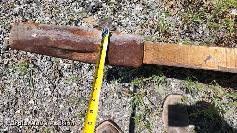 image for item KF9019 Caterpillar  excavator ripper tooth