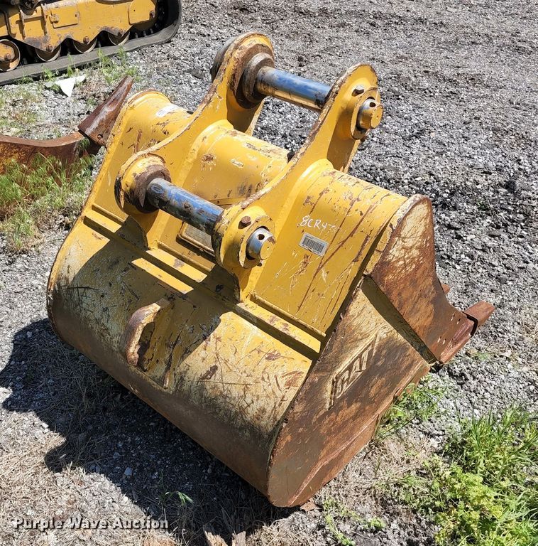 image for item KF9020 Caterpillar  36"W excavator bucket