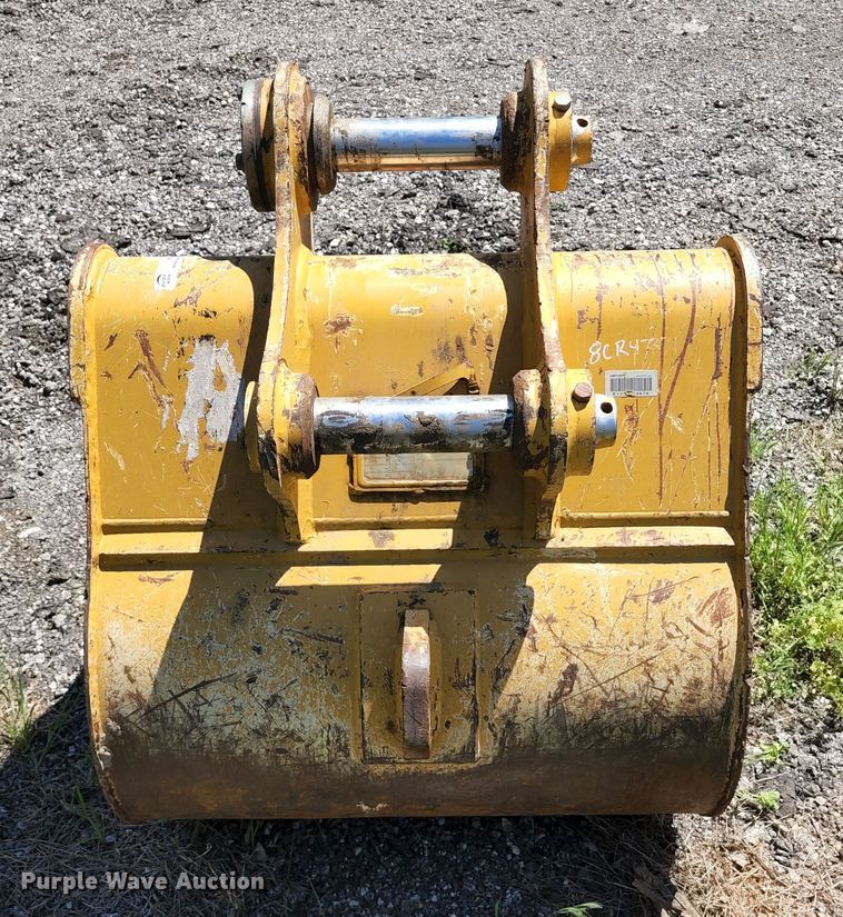 image for item KF9020 Caterpillar  36"W excavator bucket