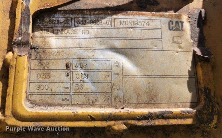 image for item KF9020 Caterpillar  36"W excavator bucket