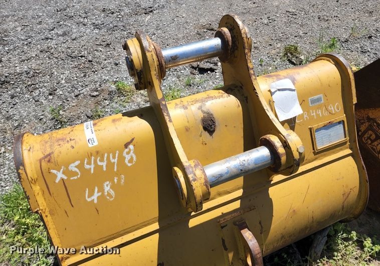 image for item KF9021 Caterpillar  48"W excavator bucket