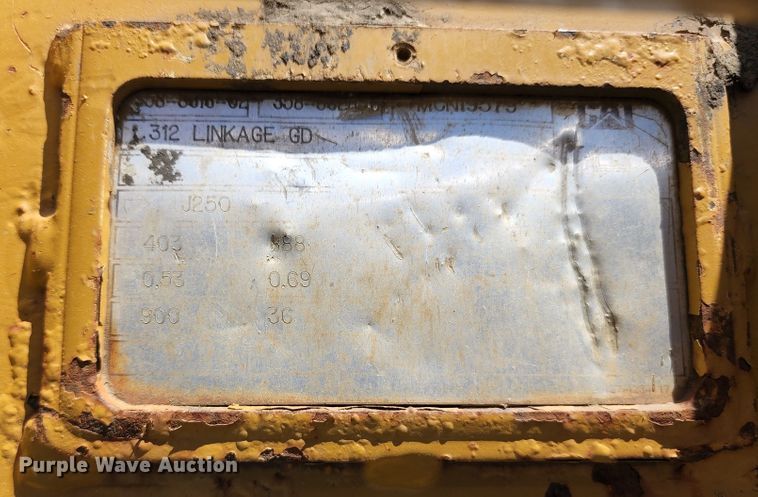 image for item KF9022 Caterpillar  36"W excavator bucket