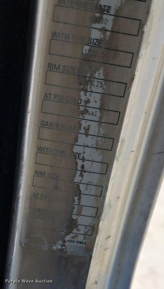 image for item KF9042 2006 Peterbilt 335  ready mix truck