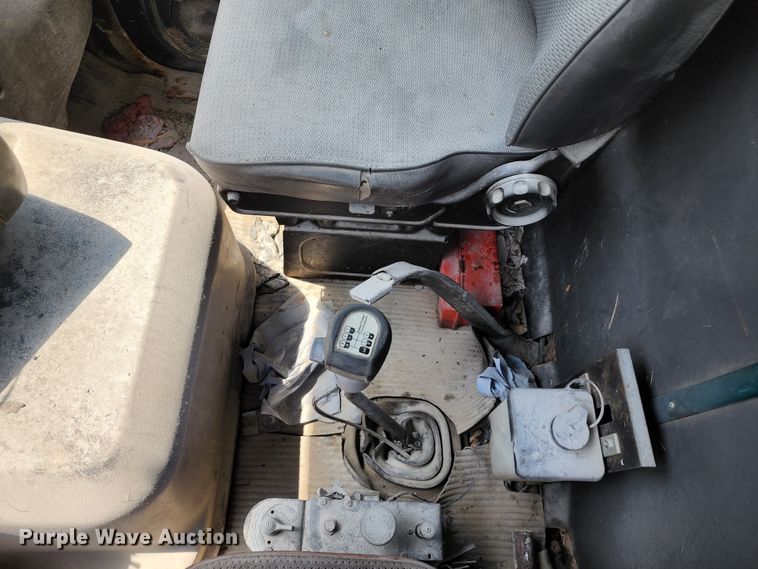 image for item KF9043 1991 Ford L9000  dump truck