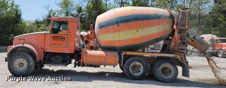 image for item KF9044 2002 Kenworth W900  ready mix truck