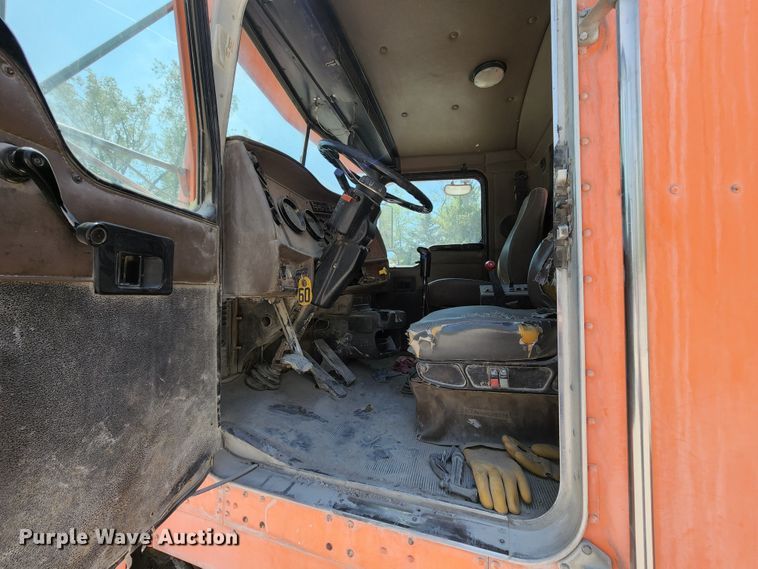 image for item KF9044 2002 Kenworth W900  ready mix truck