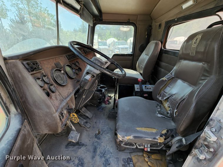 image for item KF9044 2002 Kenworth W900  ready mix truck