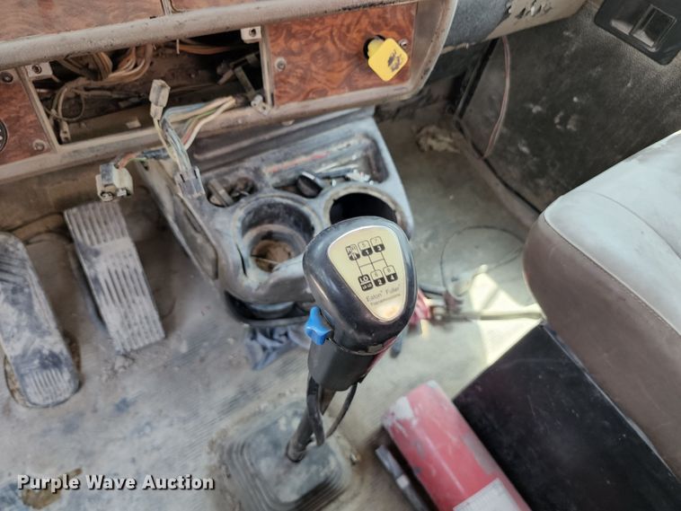 image for item KF9044 2002 Kenworth W900  ready mix truck