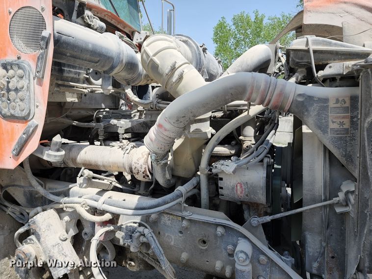 image for item KF9044 2002 Kenworth W900  ready mix truck