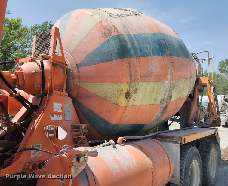 image for item KF9044 2002 Kenworth W900  ready mix truck