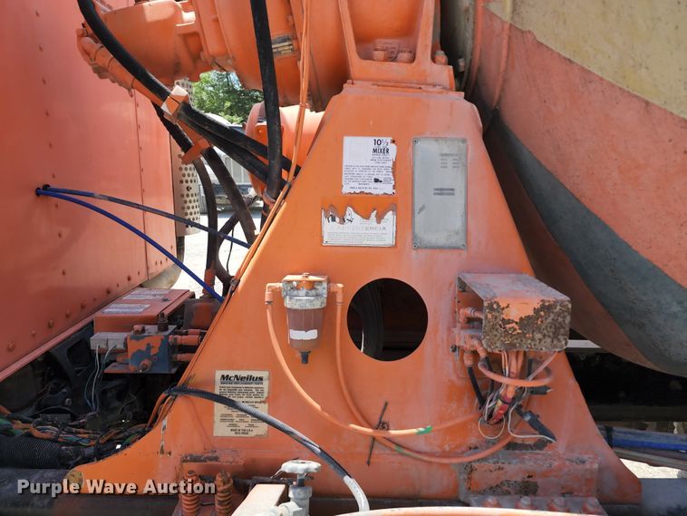 image for item KF9044 2002 Kenworth W900  ready mix truck