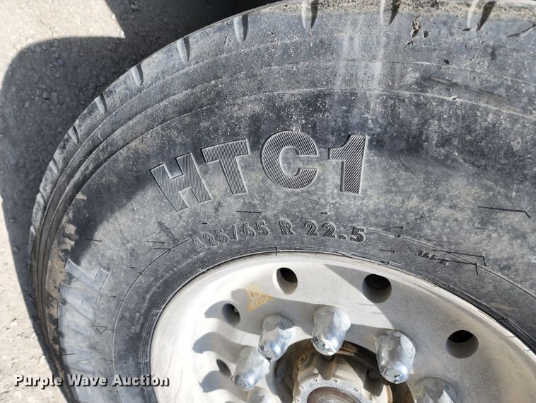 image for item KF9044 2002 Kenworth W900  ready mix truck