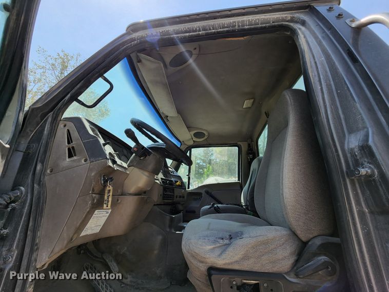 image for item KF9045 2005 Sterling L-Line  ready mix truck