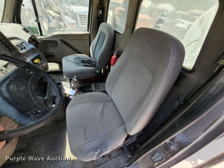 image for item KF9045 2005 Sterling L-Line  ready mix truck