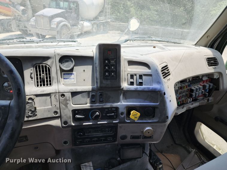 image for item KF9045 2005 Sterling L-Line  ready mix truck