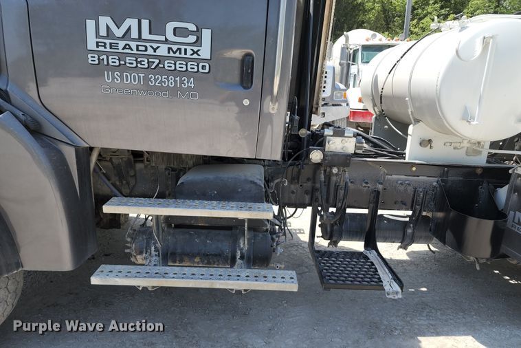 image for item KF9045 2005 Sterling L-Line  ready mix truck