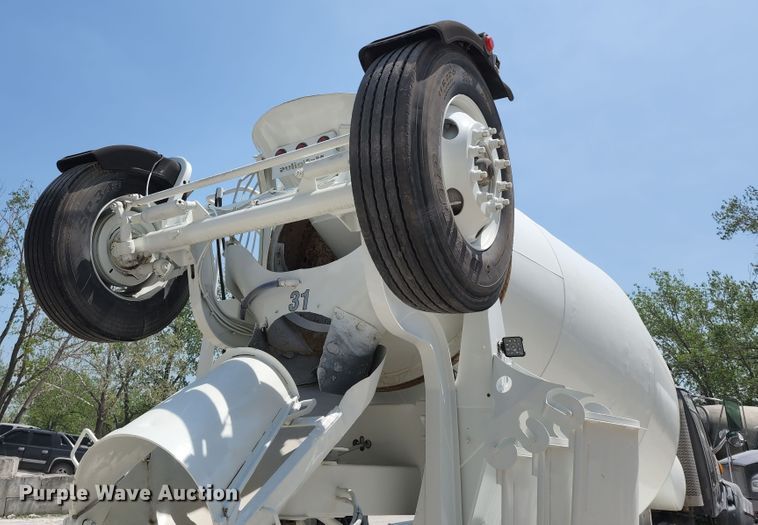 image for item KF9045 2005 Sterling L-Line  ready mix truck