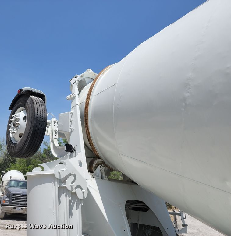 image for item KF9045 2005 Sterling L-Line  ready mix truck