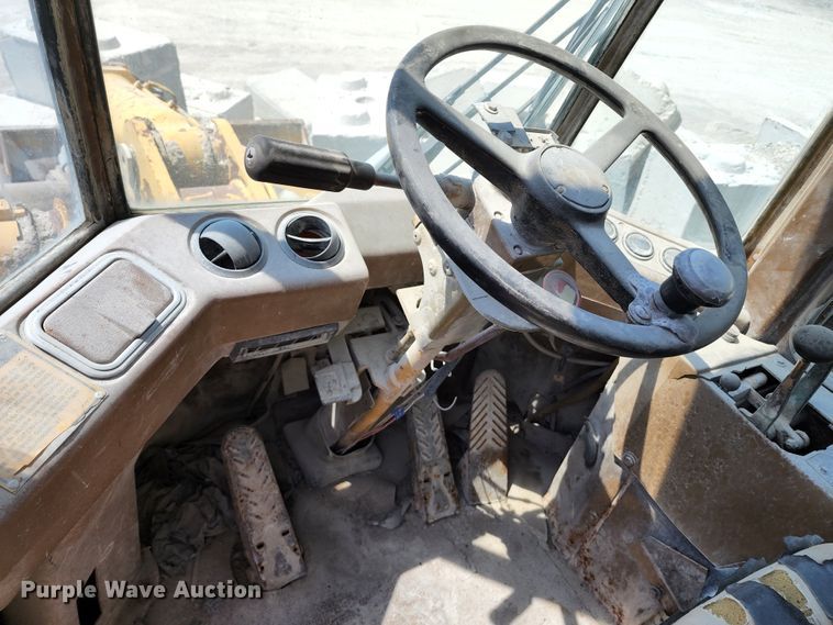 image for item KF9046 1987 Caterpillar 936  wheel loader