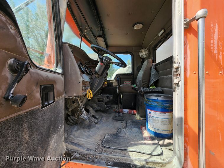 image for item KF9047 2002 Kenworth W900  ready mix truck