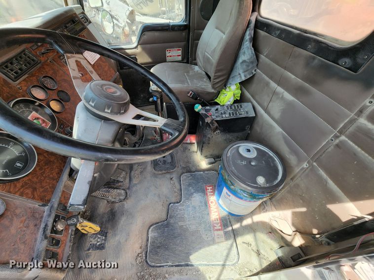 image for item KF9047 2002 Kenworth W900  ready mix truck