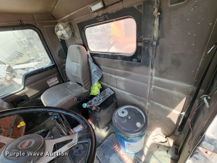 image for item KF9047 2002 Kenworth W900  ready mix truck