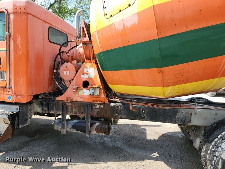 image for item KF9047 2002 Kenworth W900  ready mix truck