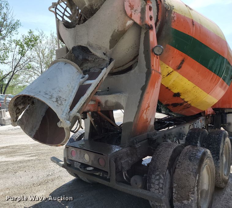 image for item KF9047 2002 Kenworth W900  ready mix truck