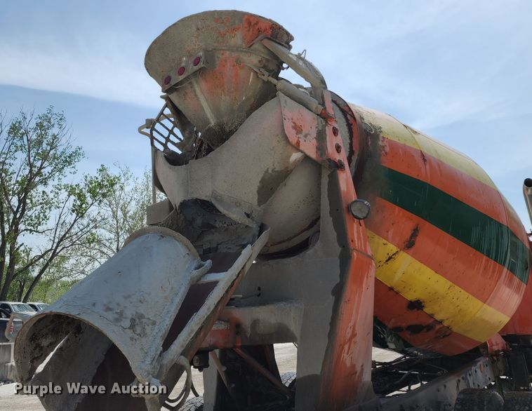 image for item KF9047 2002 Kenworth W900  ready mix truck